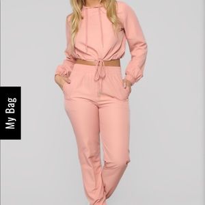 WANT TO BUY- IN SEARCH OF LIANNA WINDBREAKER SET